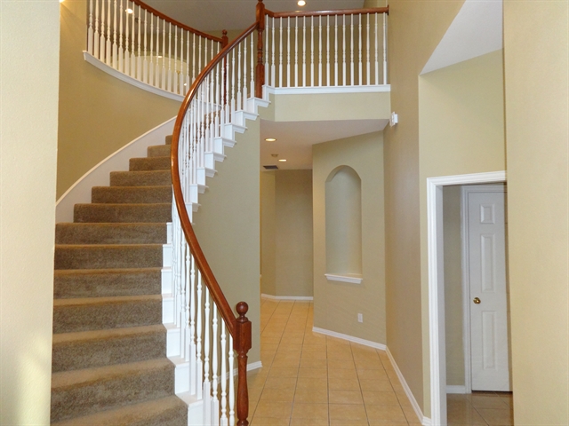 Building Photo - 4205 Lauren Ln