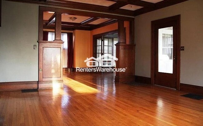 Building Photo - 26874 Sportsman's Club Rd