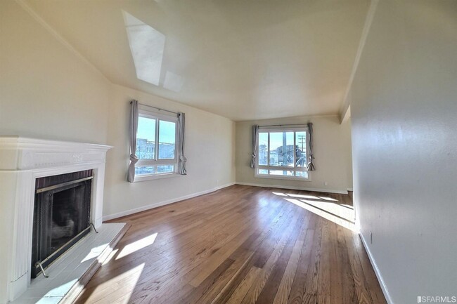 Building Photo - 1452 Pacheco St