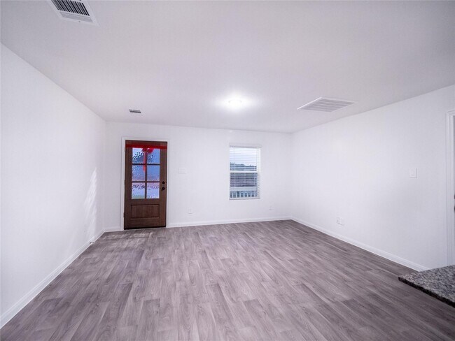 Building Photo - 16331 Jasmine Marie Pl