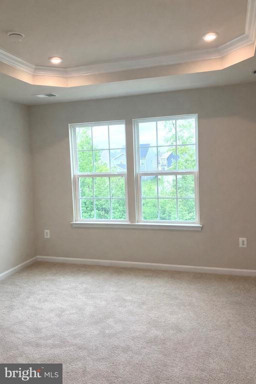 Foto del edificio - 8820 Stevenson Ln