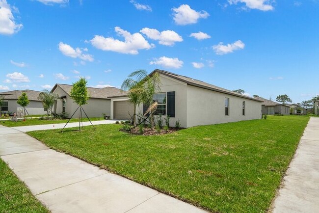 Building Photo - LIKE New Home FOR RENT in Triple Creek