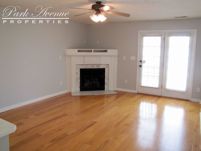 Building Photo - COMING SOON - 5351 Sahalee Way