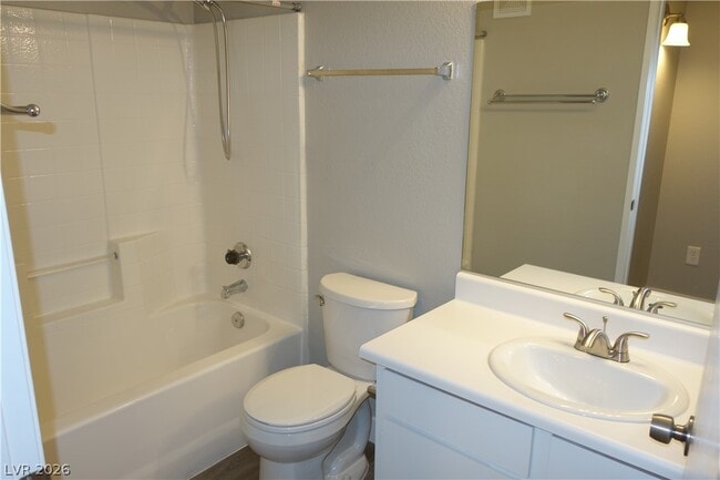 Building Photo - 7885 W Flamingo Rd