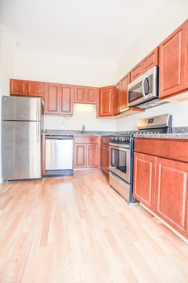 Foto del edificio - 1578 N Clybourn Ave