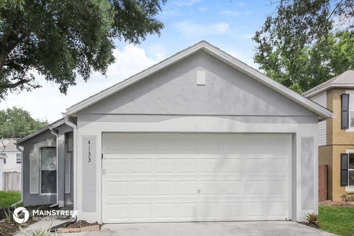 Primary Photo - 4133 MENDENWOOD LN, ORLANDO, FL 32826