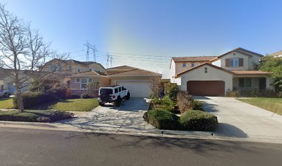 Building Photo - 1537 Sycamore Dr