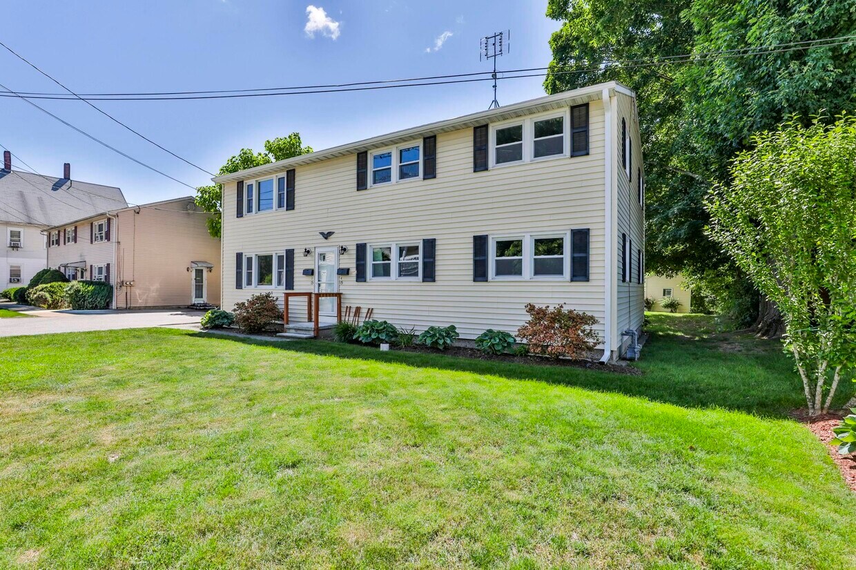 Primary Photo - 13 Spalding St