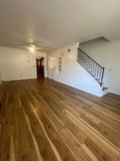 Foto del edificio - Now Available!