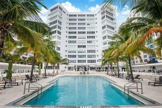 Building Photo - 4925 Collins Ave