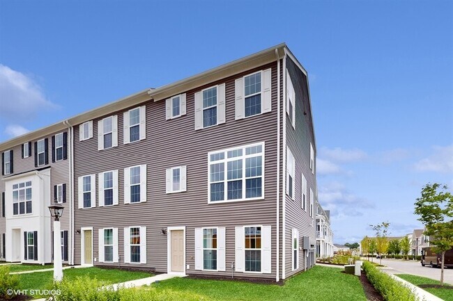 Building Photo - 211 Gress Rd