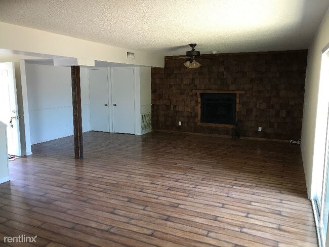 Foto del edificio - 3 br, 2.5 bath House - 171 20th AVE