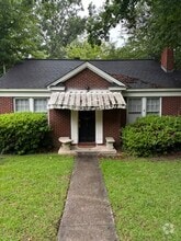 Building Photo - 123 Harden St
