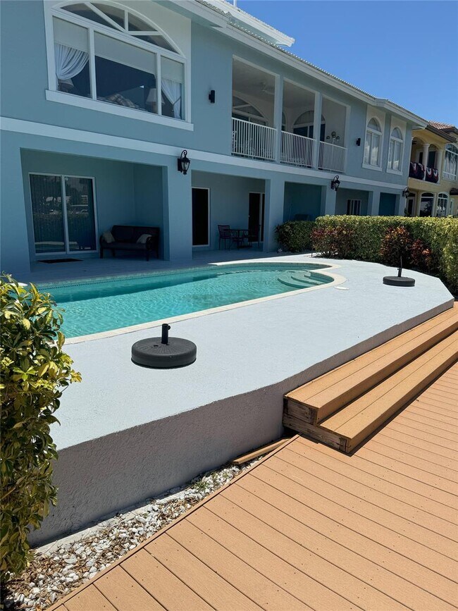 Foto del edificio - 2731 NE 28th Ct