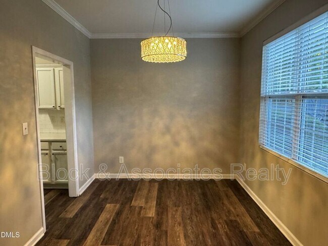 Building Photo - 844 Horton Rd