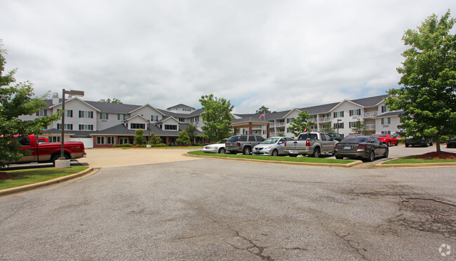 Foto del edificio - Rocky Ridge Retirement Community