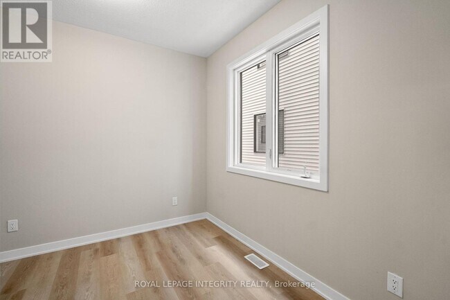 Building Photo - 615 Bee Pollen Wy