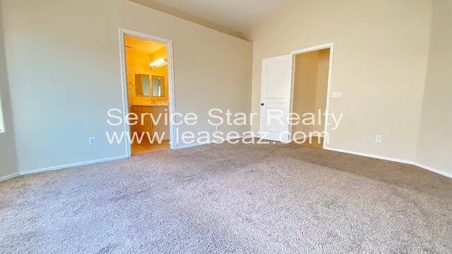 Building Photo - 3119 S 94th Ave