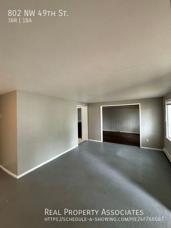 Building Photo - 802 NW 49th St