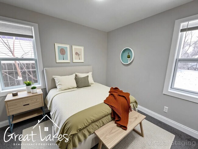 Building Photo - Lovely 3 Bedroom 1 Bathroom now available for rent