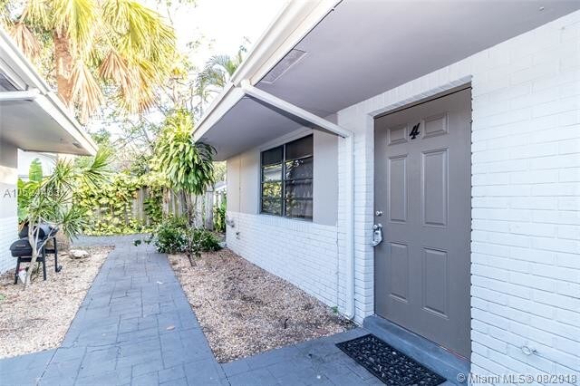 Foto del edificio - 2500 SW 18th Terrace