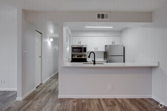 Interior Photo - Northern