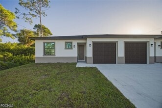 Building Photo - 2122 Leda Ave S