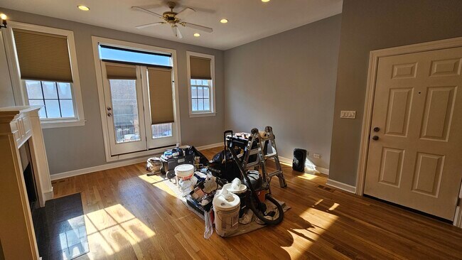 Foto del edificio - 509 N Hartland Ct