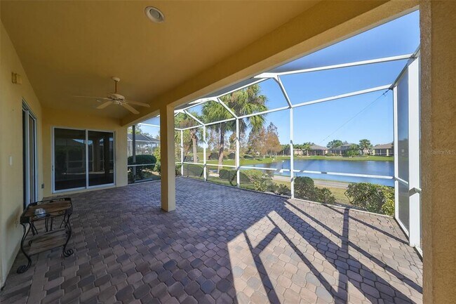 Foto del edificio - 1007 Emerald Dunes Dr