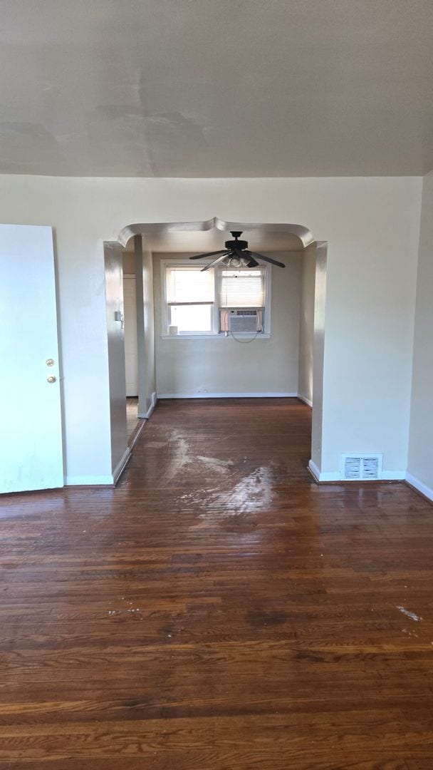 Photo - Spacious 4-Bedroom Home in Olney with Park...