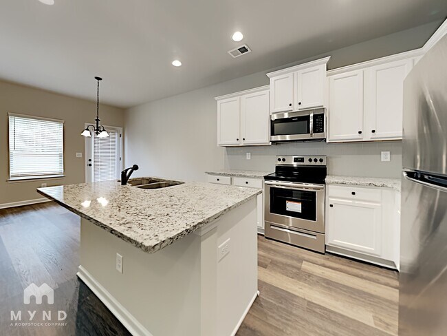 Building Photo - 6104 Oak Bend Ct