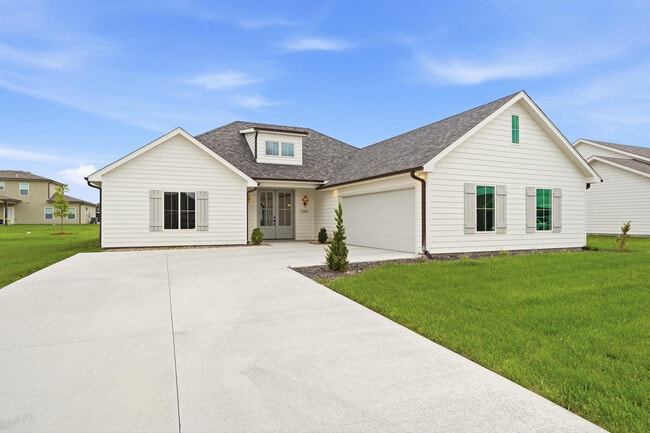 Building Photo - 2305 N Traveller Dr