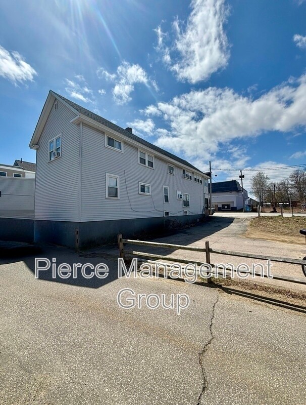 Foto del edificio - 111 S Main St