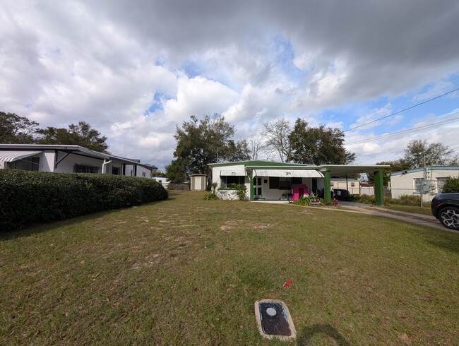 Building Photo - 3/1 Single Family Home