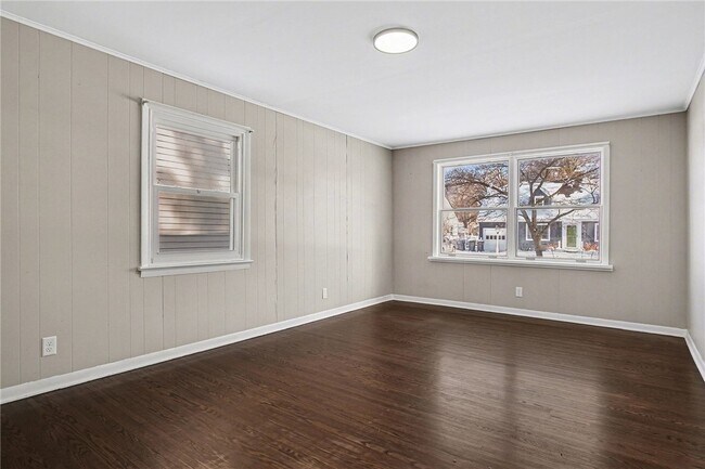 Foto del edificio - 21 Raleigh Rd