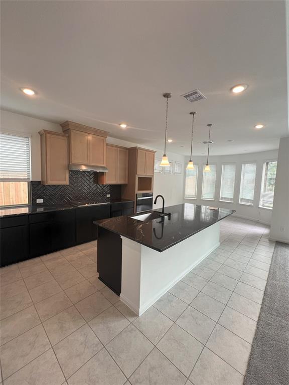 Foto del edificio - 22018 Gateway Arch Dr