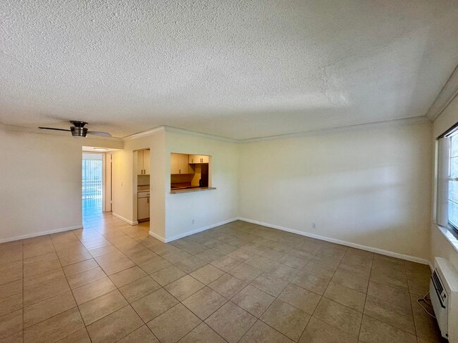 Building Photo - 206 Dorchester I