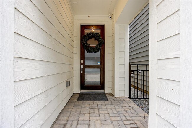 Building Photo - 367 Eado Park Cir