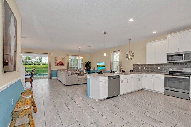 Building Photo - 1524 Flange Dr
