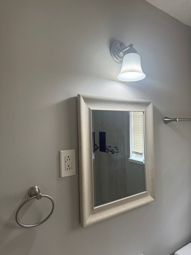 Foto del edificio - 694 Hamilton St