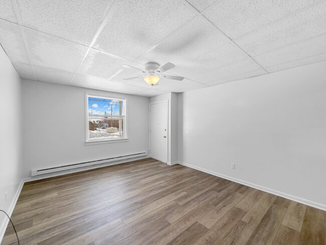 Foto del edificio - 301 N Julian St