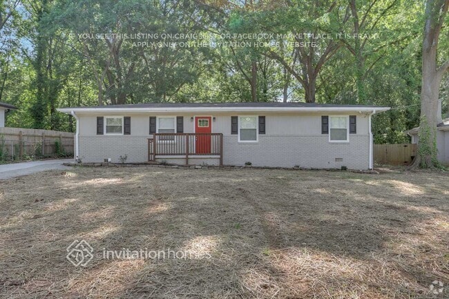 Building Photo - 2922 Meadowview Dr SE