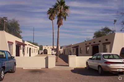 Building Photo - Castro Villas