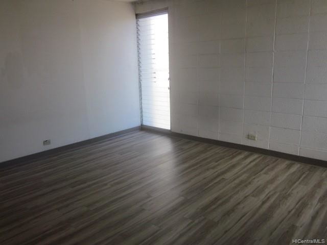 Building Photo - 1566 Kewalo St