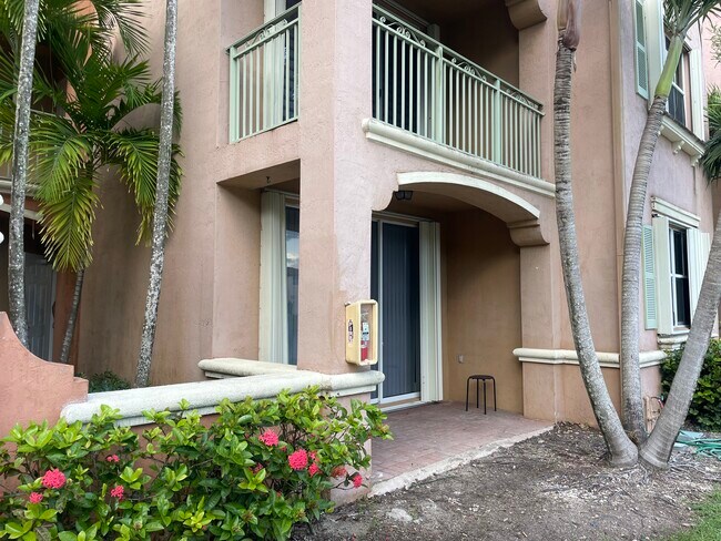 Building Photo - 6700 NW 114th Ave