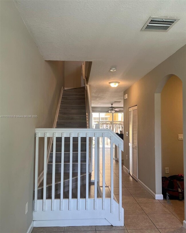 Foto del edificio - 9353 SW 227th St