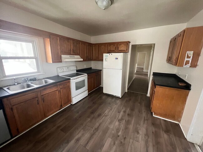 Foto del edificio - 931 Wyoming Ave