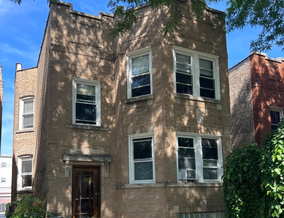 Primary Photo - 5034 N Major Ave