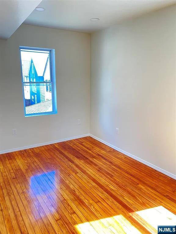 Foto del edificio - 1008 74th St