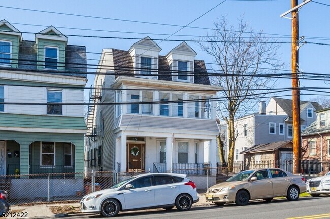 Foto del edificio - 176 Grafton Ave